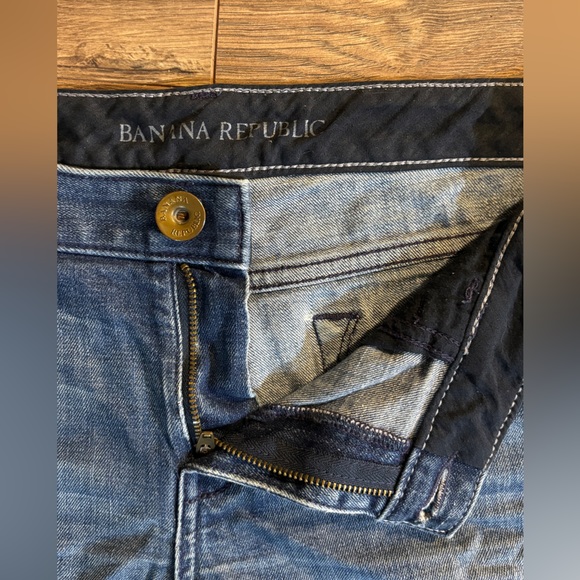 ✨2/$20✨Banana Republic Denim Shorts 29R - Picture 2 of 4